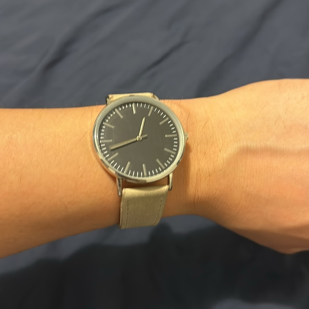 Target Watch | Tan Bands | Blue Face